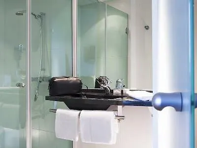Escale Oceania Rennes Cap Malo Hotel La Meziere Frankrijk