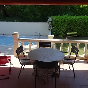 https://chez-carole-et-roger.aixenprovencehotels.org