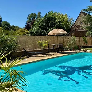  Hotel Du Relais D'auniac - Bar Restaurant Piscine Frankrijk